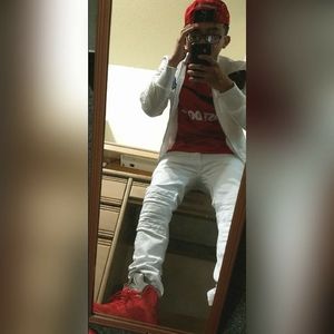 Meet your Posher, James